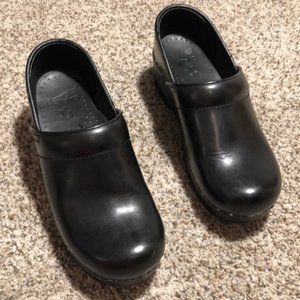 Dansko Clogs - 37